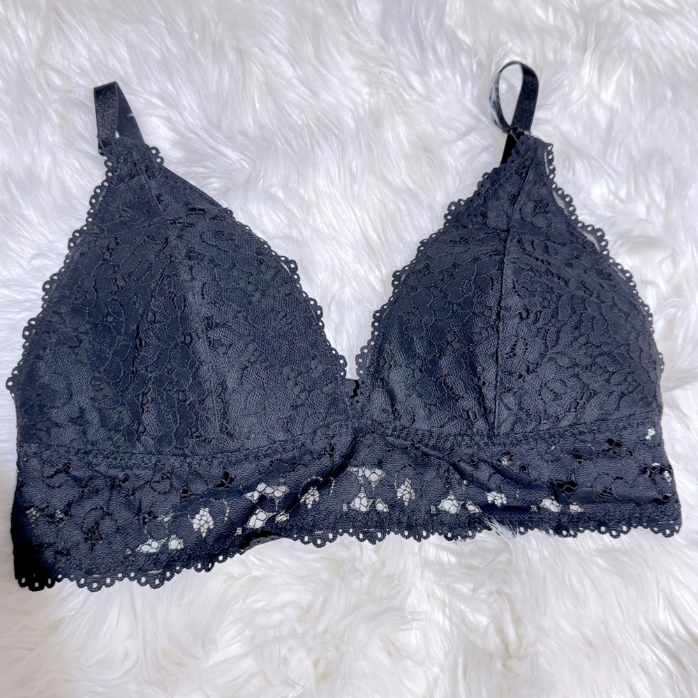 Momanda nursing black lace bra size 40DD